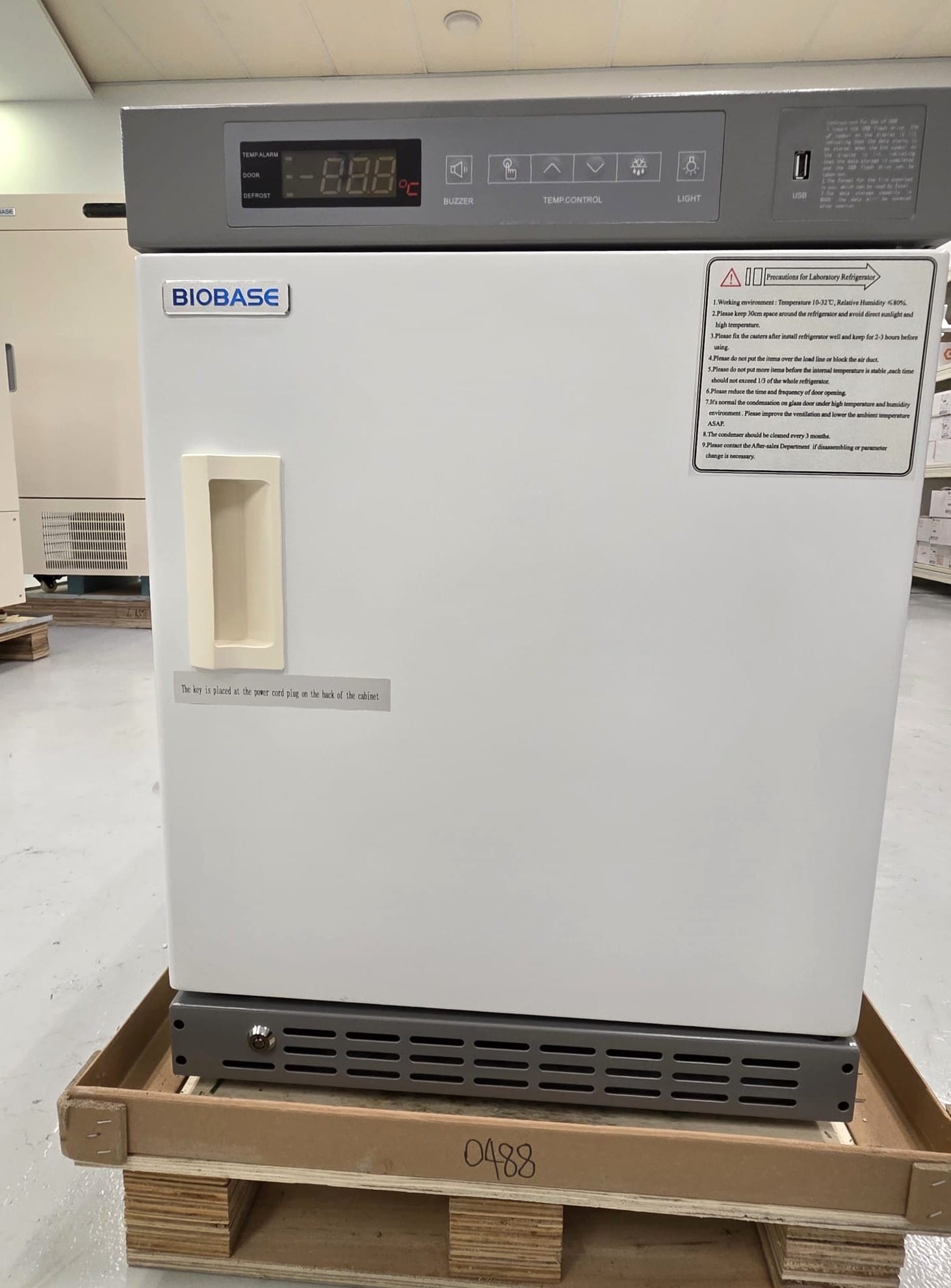 BIOBASE BPR-5V68 LAB REFRIGERATOR image 2