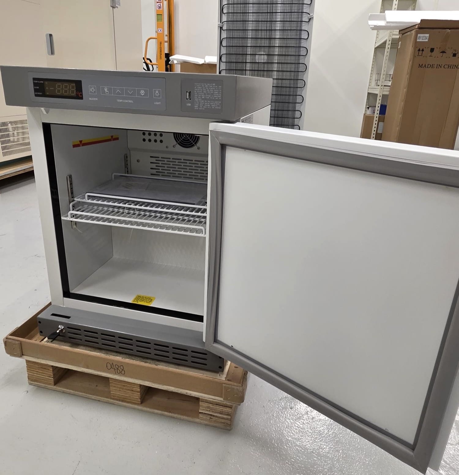BIOBASE BPR-5V68 LAB REFRIGERATOR image 1