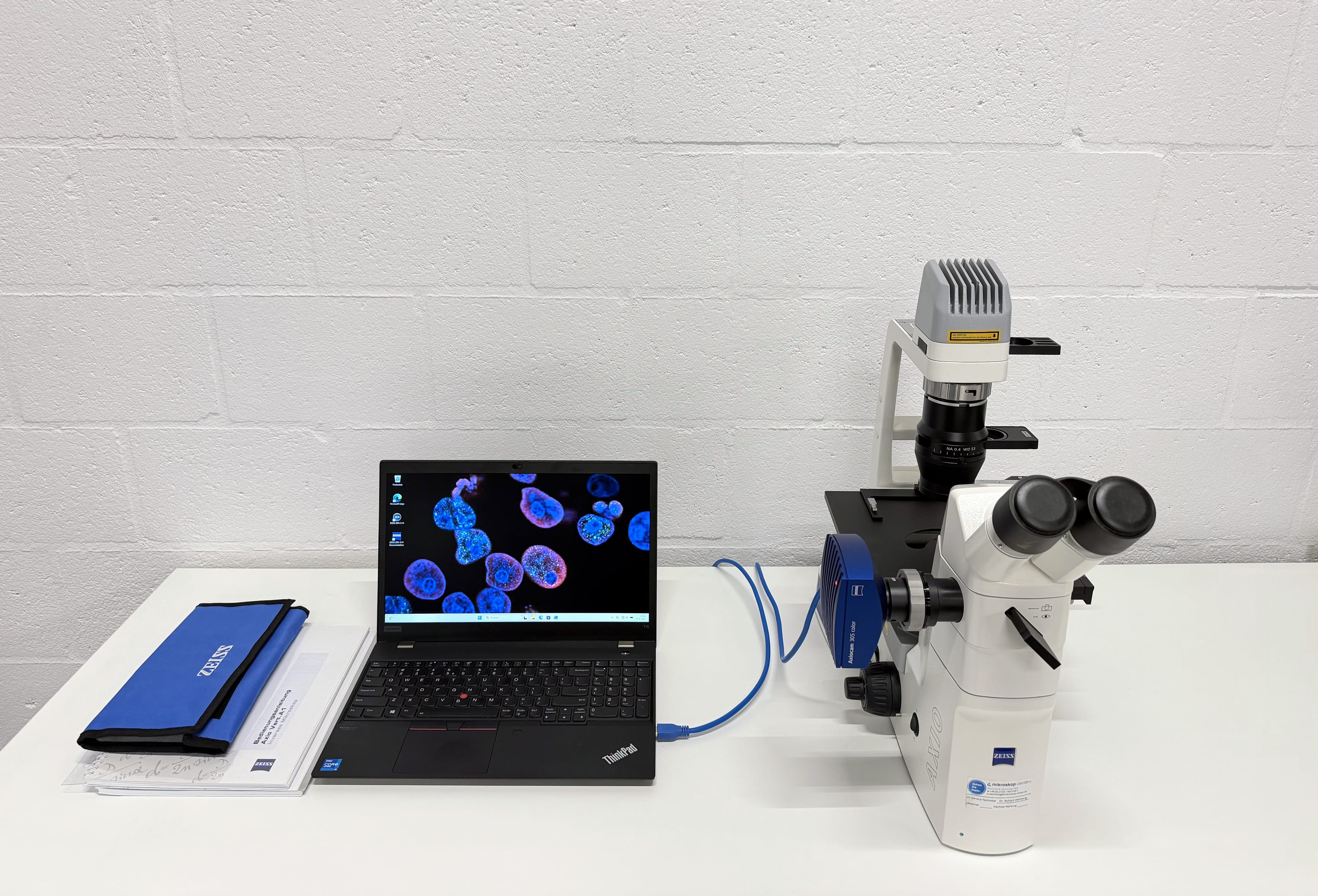 ZEISS Axio Vert.A1 Fluorescence Microscope image 1
