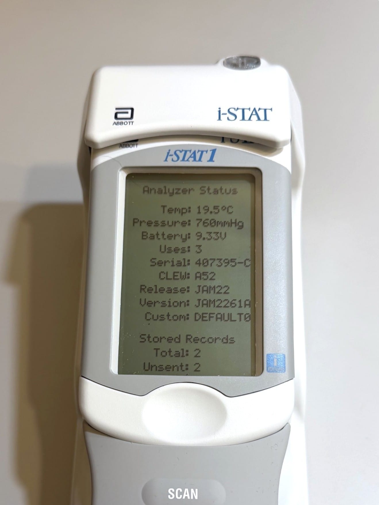 Abbott i Stat Analyzer System image 2