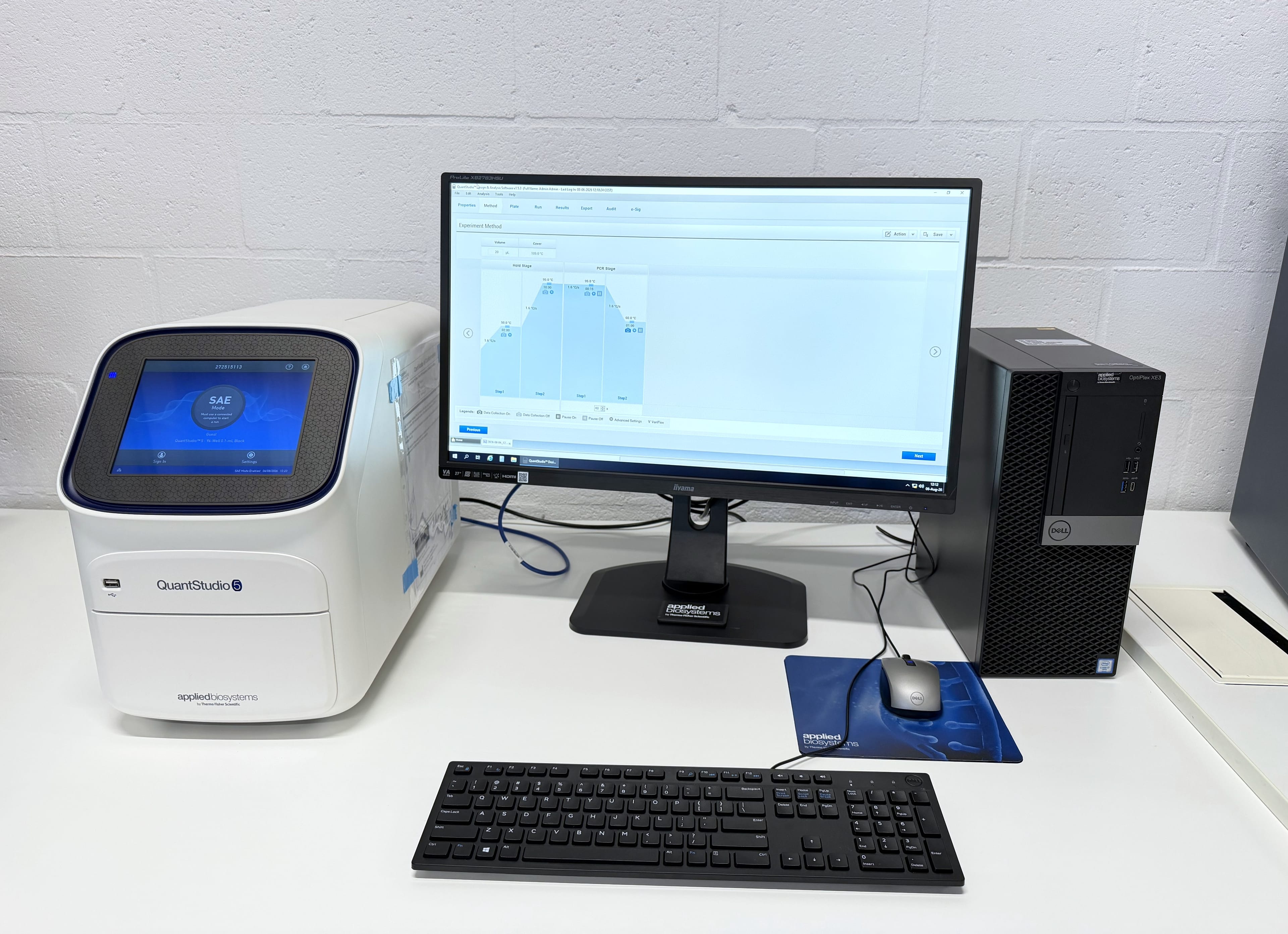 Thermo Fisher Scientific QuantStudio 5 RT-PCR image 2